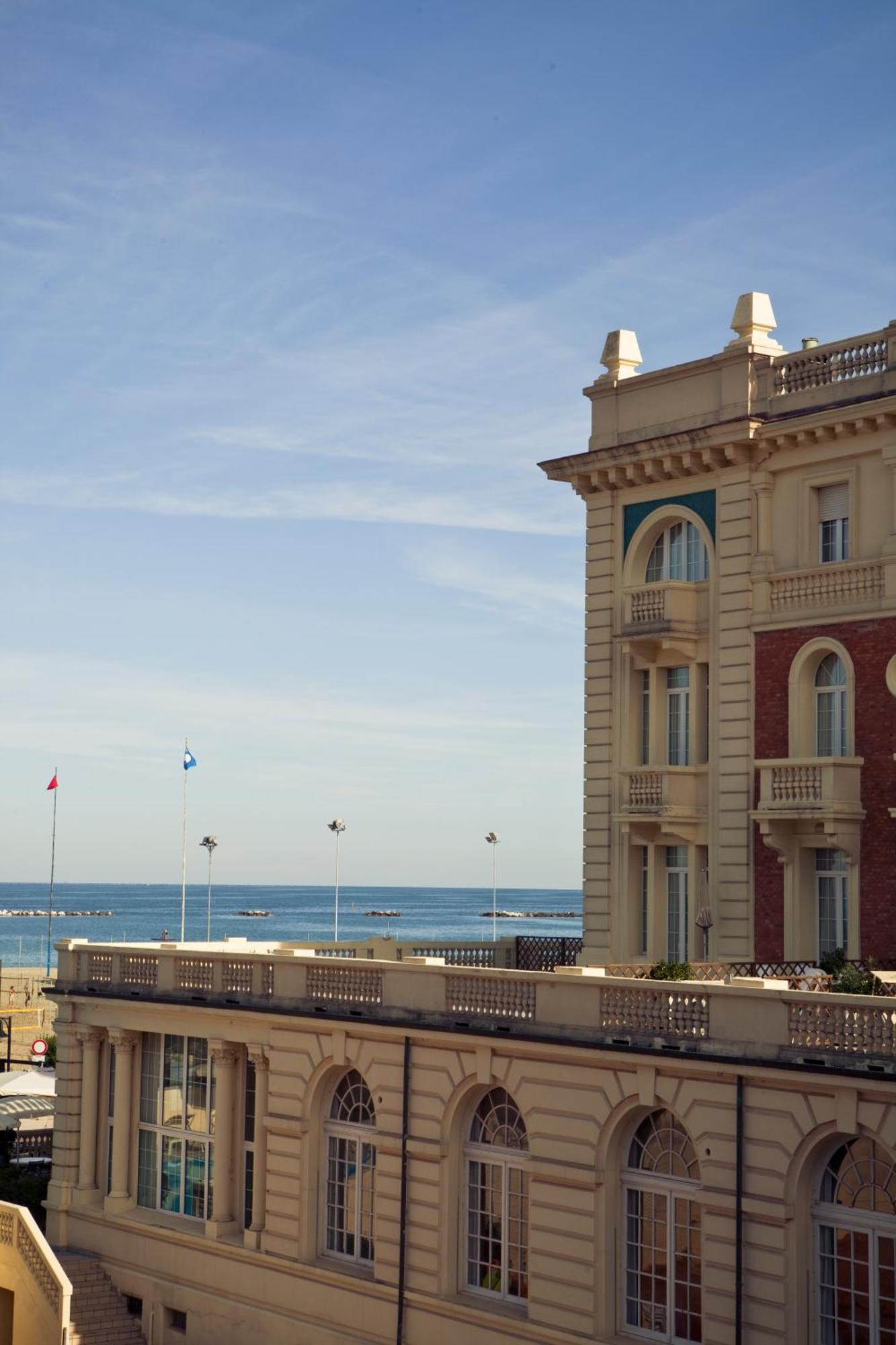 Grand Hotel Cesenatico Exterior foto